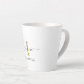 Monogram Script Name Stilistisch Gold Gray Minimal Milchtasse (Rechte Ecke)