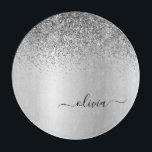 Monogram Script Silver Black Glitzer Girenname Schneidebrett<br><div class="desc">Silber Imitate verdecken metallische Sparkle Glitzer gebürstete Monogramm Name-Schneidebrett. Dies macht den perfekten Abschluss,  Geburtstag,  Hochzeit,  Brautparty,  Jubiläum,  Babydusche oder Junggeselinnen-Abschied Geschenk für jemanden,  die Lieben glamourösen Luxus und schicke Stile.</div>