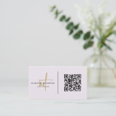 Monogram Script Typografie Lavender Gold QR Code Visitenkarte (Stehend Vorderseite)