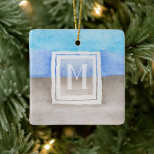 Monogram Sea & Sand Blue und Tan Keramikornament