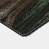 Monogram Sequoia Trees Giants Naturewald Schreibtischunterlage (Ecke)