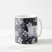 Monogram Silver Letter Floral Aquarell Kaffeetasse (VorderseiteRechts)