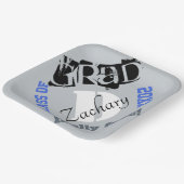 Monogram Silver Royal Blue Abschluss Year Pappteller (Gewinkelt)