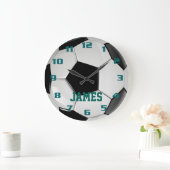 Monogram Soccer Ball Große Wanduhr (Zuhause)