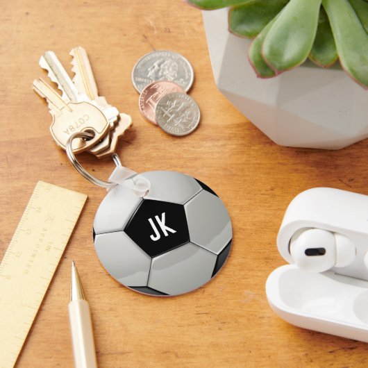 Monogram Soccer Ball Keychain Schlüsselanhänger (Schreibtisch)