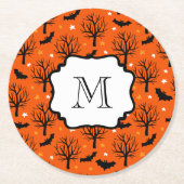 Monogram Spooky Trees and Bats Halloween Muster Runder Pappuntersetzer (Vorderseite)