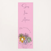 Monogram Spring in Action Daisy Florals Pink Yogamatte (Vorderseite)