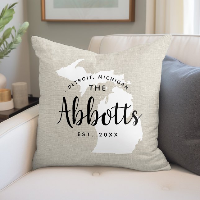 Monogram Staat Throw Pillow Michigan Family Kissen (Von Creator hochgeladen)