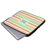 Monogram Summer Stripes Laptopschutzhülle (Vorne Knopf)