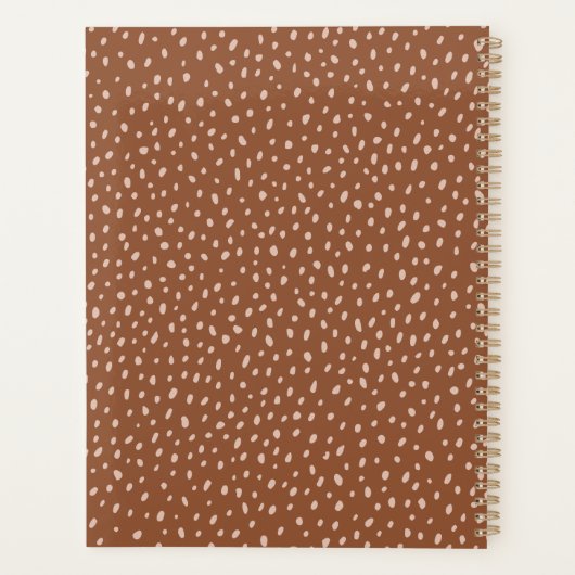 Monogram Trendy Beige & Terracotta Dots 2024 Planer (Rückseite)