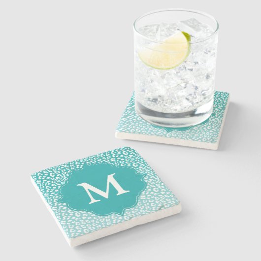 Monogram Turquoise Leopard Print Steinuntersetzer (Seitenansicht)