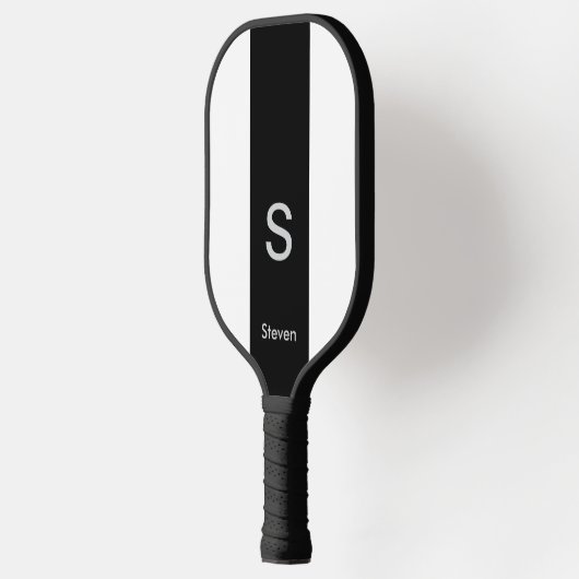 Monogram Two Tone Modern Black and White Pickleball Schläger (Links)