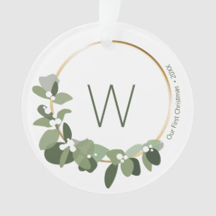 Monogram Unser erstes Weihnachtsfeiertag-Hochzeits Ornament