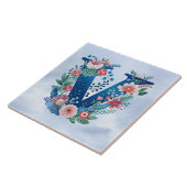 Monogram 'V' dekoratives Blumendesign Fliese (Seite)
