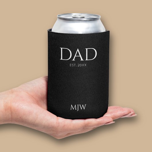 Monogram Vater Est Modern Black Dosenkühler