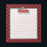Monogram Vintag Red Truck and Treffalo Kariert Notizblock<br><div class="desc">Monogram Weihnachtsgeschichten Notizblock in Rot und Schwarz zeigt unseren Vintagen roten LKW, der einen Weihnachtsbaum auf einem Büffel karierte Muster mit anpassbarem Text trägt! Dies ist eine wunderbare Weihnachtsgeschenkidee oder ein kleine Geschenk, und wäre als kleines Element zum Anfügen einer Geschenkkarte ideal. Weitere Farbschemata sowie Koordinaten sind in diesem Design...</div>