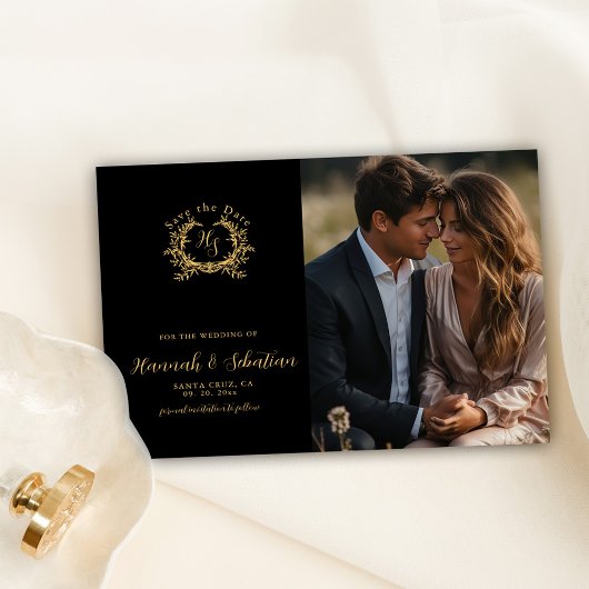 Monogram Wappen Wedding Foto Black/Gold Save The Date
