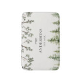 Monogram Wasserfarbe Rustikale Pinienbäume und -zw Badematte (Vorderseite Vertikal)