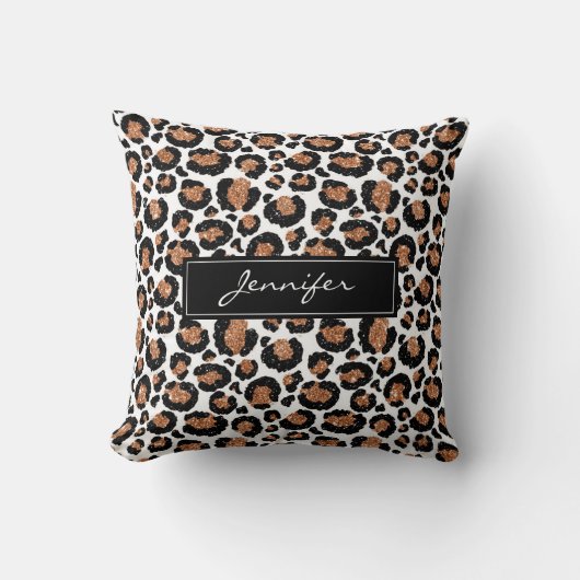 Monogram White and Gold Foil Cheetah Pattern Kissen (Vorderseite)