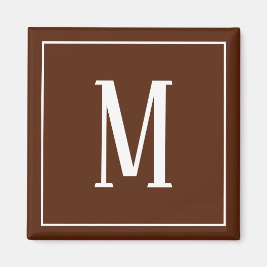 Monogram White auf dem braunen Square Magnet (Vorne)