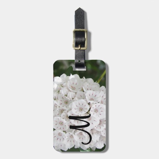 Monogram White Mountain Laurel Floral  Gepäckanhänger (Vorderseite vertikal)