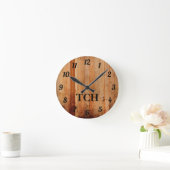 Monogram Wood Rustic Country Brown Black Runde Wanduhr (Zuhause)