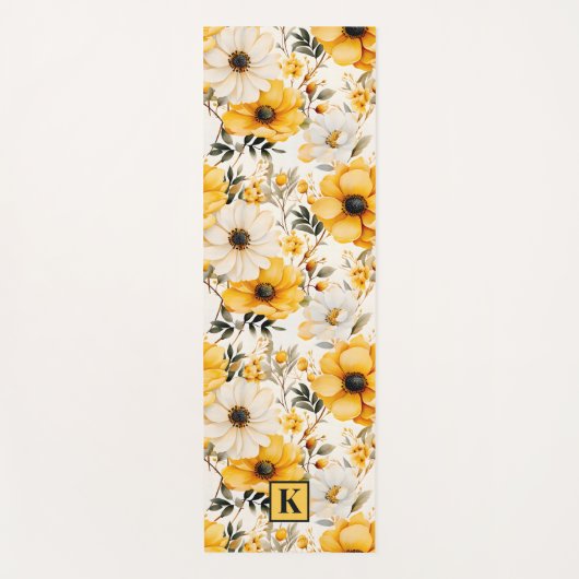 Monogram Yellow floral Pattern Yogamatte (Vorderseite)