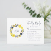Monogram Yellow Graue Floral Wreath Wedding RSVP Karte (Stehend Vorderseite)