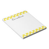 Monogram Yellow White Trendy Fun Polka Dot Pattern Notizblock (angewinkelt)