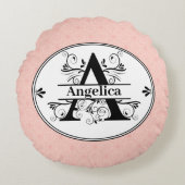 Monogramm A mit hellrosa Muster im Hintergrund Rundes Kissen (Vorderseite)