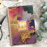Monogramm Agrofarbgold lila blau grün Planer<br><div class="desc">Ein funkelnd, Imitat goldfarbenes Rechteck mit einem Schriftzeichen-Monogramm-Initial überlagert einen reichen, goldfarbenen, marineblauen, Jägergrün, rosa und lila Aquarellhintergrund auf diesem schicken, eleganten, trendigen individuelle Name-Jahresplaner. Personalisieren Sie mit Ihrem ersten. Dieser Planer ist in zwei Größen erhältlich: klein (5.5"x8.5") und mittel (8.5"x11"). Macht jedes Mal, wenn ihr es benutzt, eine lustige...</div>