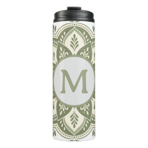 Monogramm Anfangsbuchstabe Boho Mandala Salbeigrün Thermosbecher