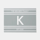 Monogramm-Anfangsfamilienname-graues Weiß-Streifen Fußmatte (Vorderseite)