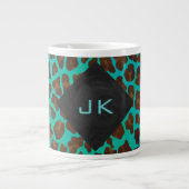 Monogramm Aquamarin und braun Leopard Jumbo-Tasse (Vorderseite)