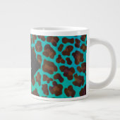 Monogramm Aquamarin und braun Leopard Jumbo-Tasse (Rechts)