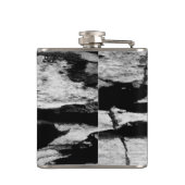 Monogramm auf Holz, schwarz und weiß Flachmann (Rückseite)