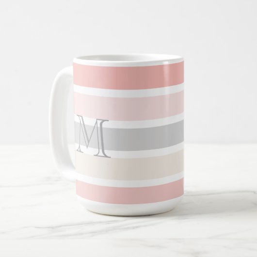 Monogramm auf modernen rosa grauen Streifen Kaffeetasse (Vorderseite Links)