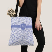 Monogramm auf stylisches Periwinkle Blue Ogee Must Tasche (Von Nahem)