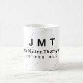 Monogramm auf weiße Tasse mit Name (Mittel)
