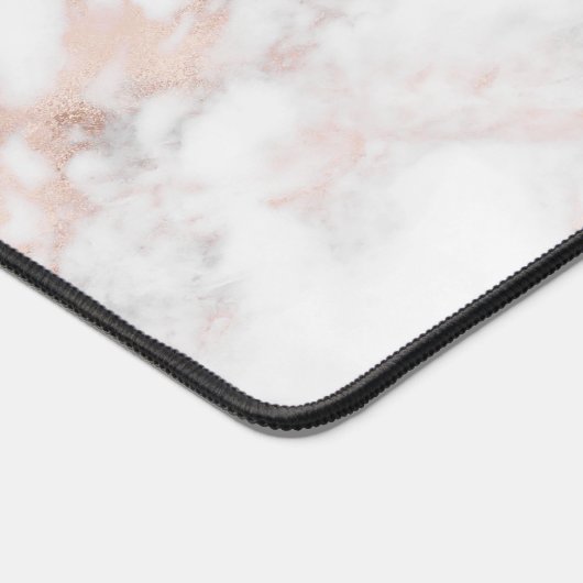 Monogramm aus Rose und weißem Marmor Schreibtischunterlage (Ecke)