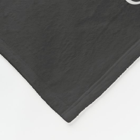 Monogramm aus rotem und schwarzem Karo Fleecedecke (Ecke)