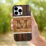 Monogramm aus rustikalem Holz Case-Mate iPhone 14 Pro Max Hülle<br><div class="desc">Dress your phone up in the Rustic Wood Tone Monogram Handy Gehäuse mit seinen reichen warmen Holztönen.</div>