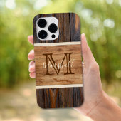 Monogramm aus rustikalem Holz iPhone Hülle