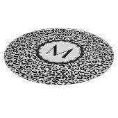 Monogramm aus schwarzem und weißem Leopard Schneidebrett (Ecke)