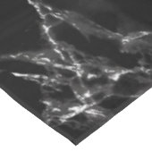 Monogramm aus schwarzem und weißem Marmor Tischdecke (Schrägansicht)