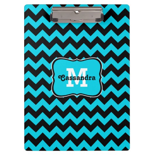 Monogramm aus türkisfarbenem Zickzack Muster Klemmbrett (Vorderseite)