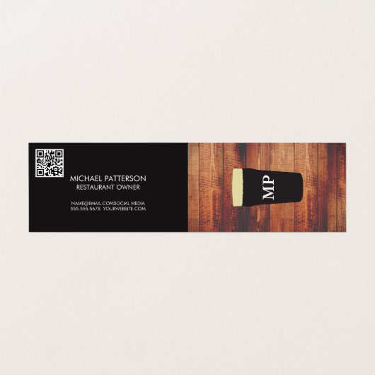 Monogramm | Bierglas | Hintergrund Holz | QR-Code Visitenkarten (Außenseite Aufgefaltet)