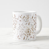 Monogramm Blätter für delikate braune Wildblumen Jumbo-Tasse (Vorderseite Rechts)