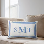 Monogramm Blau und Weiß mit drei Buchstaben Lendenkissen<br><div class="desc">Blau-weiß-dreifach-Buchstaben-Monogram-Kissen</div>