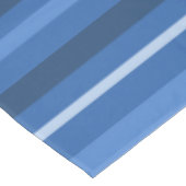 Monogramm blaue Streifen Tischdecke (Schrägansicht)